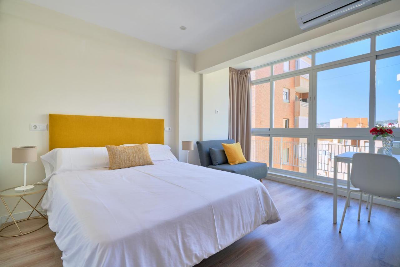 Malaguetabeach apartment Malaga Bagian luar foto